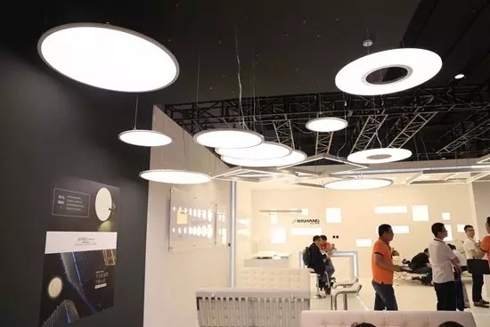 【LED平板凈化燈】的市場潛力無限 誰能抓住機遇? 【LED平板凈化燈】的市場潛力無限 誰能抓住機遇?