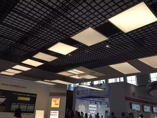 【LED平板凈化燈】的市場潛力無限 誰能抓住機遇? 【LED平板凈化燈】的市場潛力無限 誰能抓住機遇?