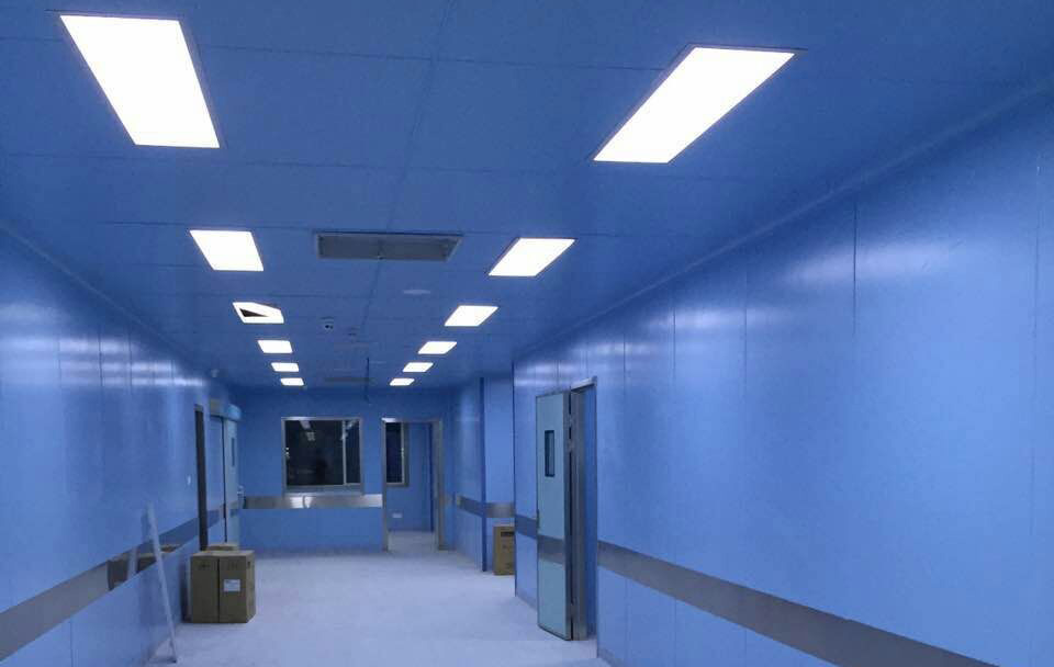 貴州開陽縣中西醫(yī)結(jié)合醫(yī)院使用景泰源LED凈化燈